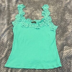Excellent Condition Super Cute Ribbed Teal Floral Lace and Sequin Tank Top